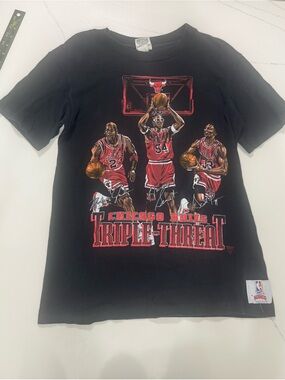 Vintage Chicago Bulls Triple Threat T Shirt Michael Jordan Scottie Pippen